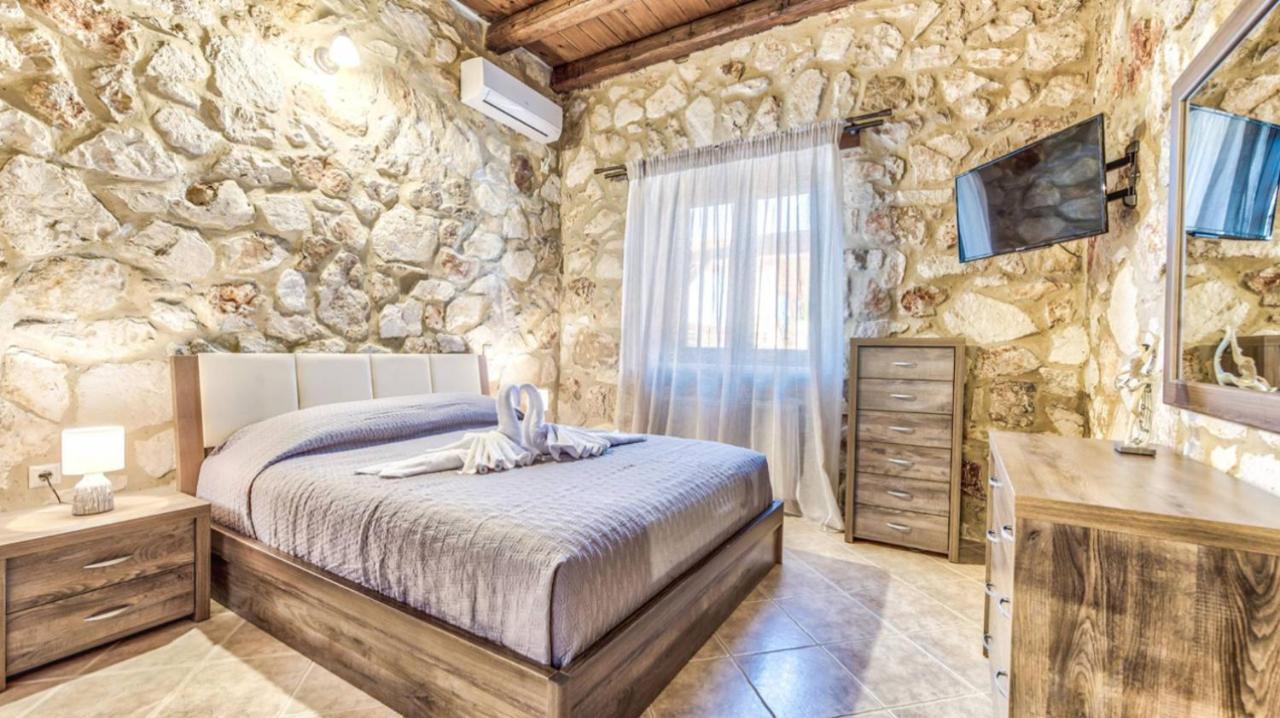 Zante Poolside Paradise - La Vite Stone Villa Kalipádhon Eksteriør billede
